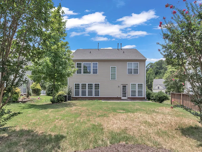 353 Euphoria Cir — Photo 47