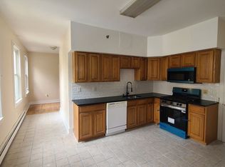 42 Parsons Street, Yonkers, NY 10701