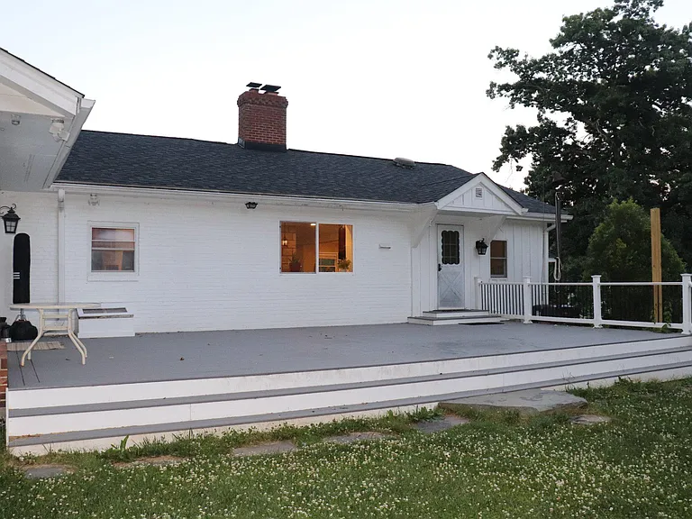 35065 Charles Town Pike — Photo 15