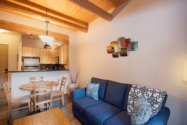 Gorgeous Ground Level Condo at The Alameda — Photo 3