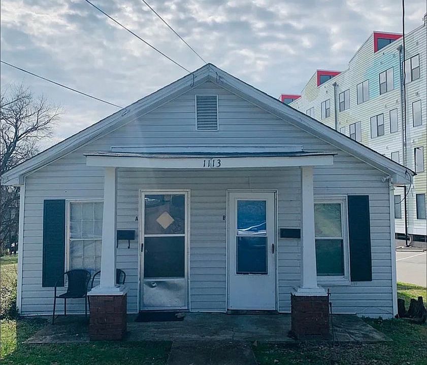 1st image of 1113B Westgrove Ave