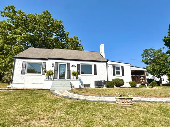 3116 Spring Rd SW, Roanoke, VA 24015