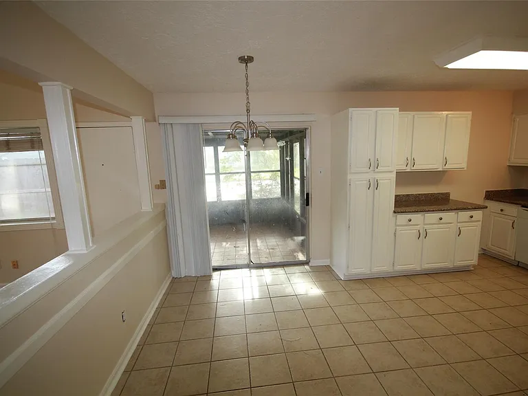 5302 Town Park Blvd — Photo 32