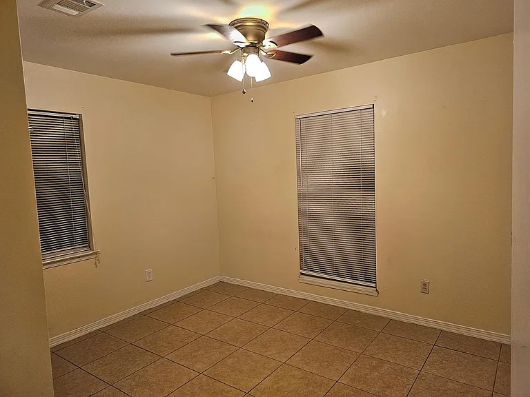 4548 Schillinger Rd S — Photo 15
