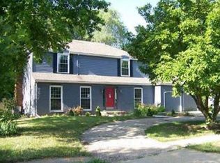 4421 W 95th St, Overland Park, KS 66207