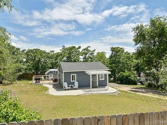 2nd image of 1762 W Atlantic Pl
