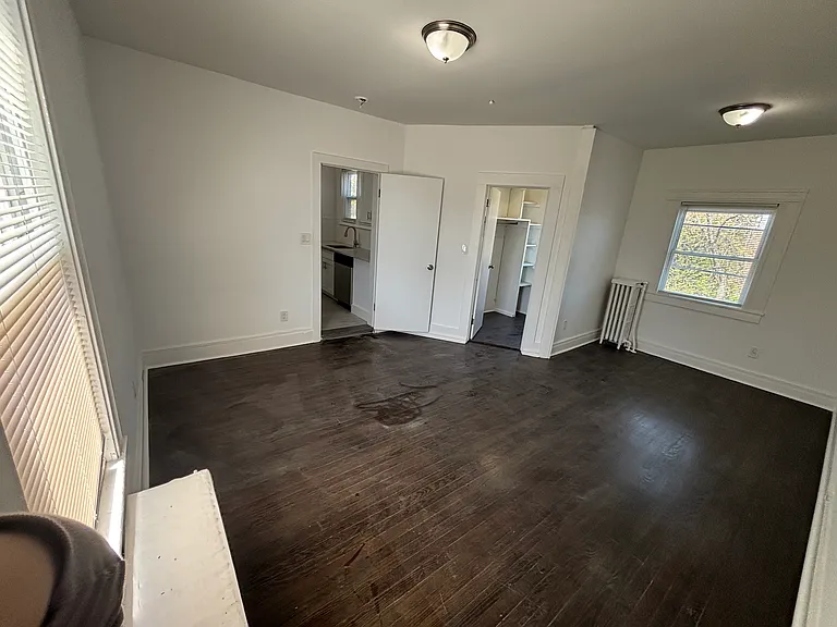 135 Centre St #2 — Photo 4