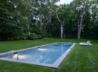 130 Accabonac Rd, East Hampton, NY 11937