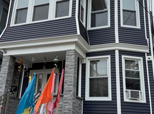 7 Apollo St #2, Jersey City, NJ 07306