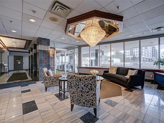 3rd image of 190 Hespeler Rd #1802