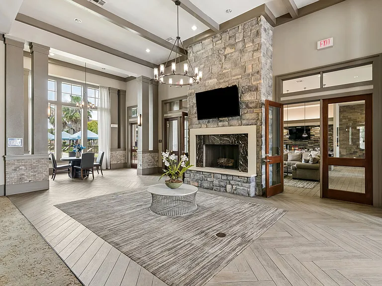 Plantation Park Apartments — Photo 28