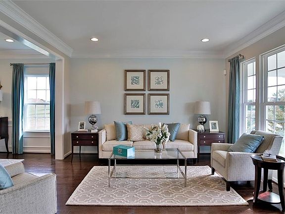 3rd image of 4598 Pebble Creek Ct