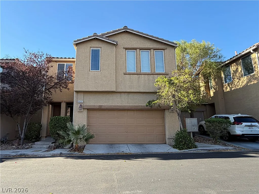 3 bed, 2.5 bath, 1846 sqft, $2,200 — Photo 1