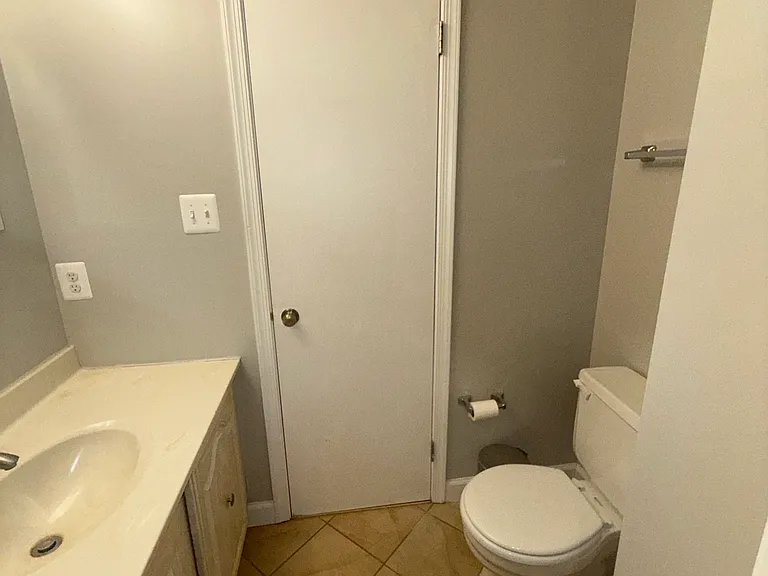 6707 Washington Blvd #B — Photo 24