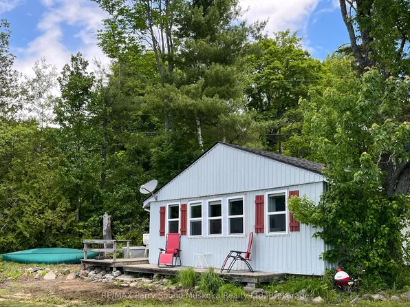 455 Star Lake Rd, Seguin, ON P0C 1J0