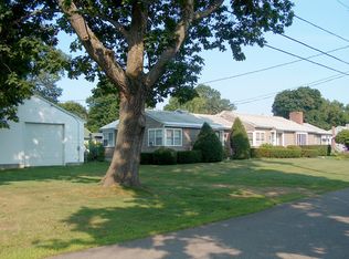 180 North St, Laconia, NH 03246
