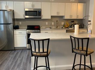 89 Park Dr APT 24, Boston, MA 02215