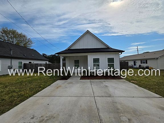 3rd image of 108 Chalfont Cir