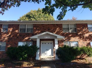 2902 Mayer Dr FLOOR 1, Saint Charles, MO 63301