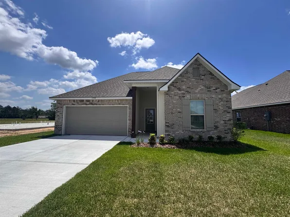 1799 French Quarter Dr, Lake Charles, LA 70611