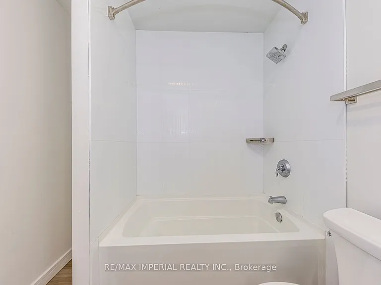 49 Walnut St S #1803 — Photo 19