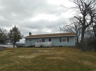 40 Mitchell Rd, Heuvelton, NY 13654