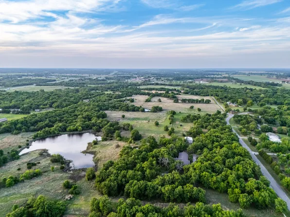 25096 N County Road 3253, Wynnewood, OK 73098