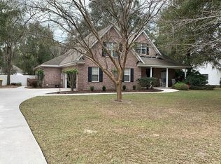 127 Royal Oak Dr, Guyton, GA 31312