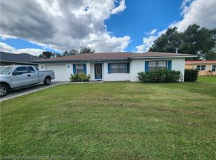 37 Chickasaw St, Lake Placid, FL 33852