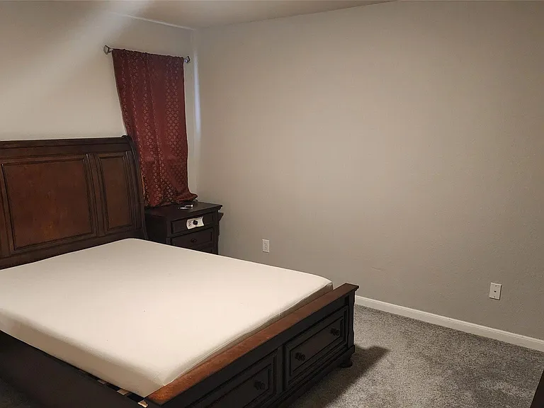 22207 Greengate Dr — Photo 13