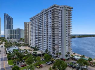 500 Bayview Dr APT 1231, Sunny Isles Beach, FL 33160