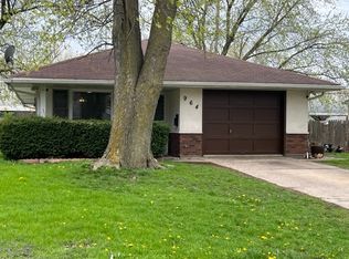 964 N Highland Ave, Aurora, IL 60506