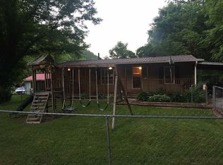 190 Wolfpit Branch Rd, Elkhorn City, KY 41522