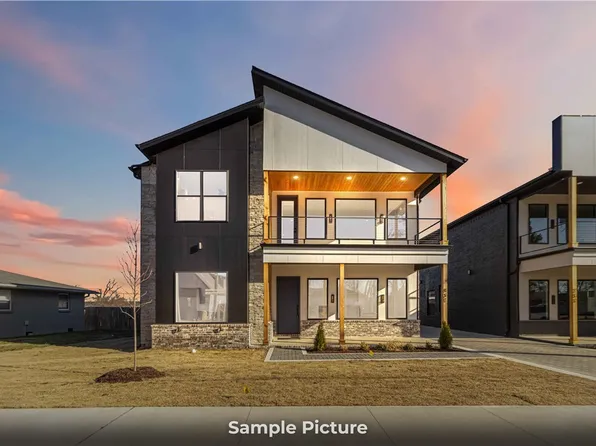 816 NW 11th St, Bentonville, AR 72712