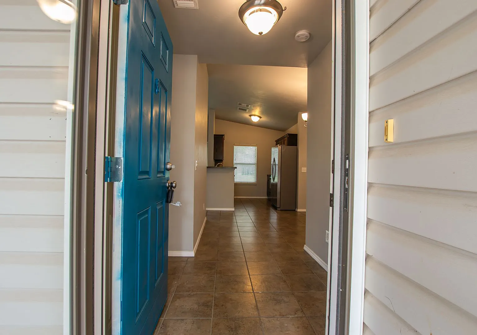 Beautiful 3 Bed 2 Bath Home in Moore School District! — Photo 3