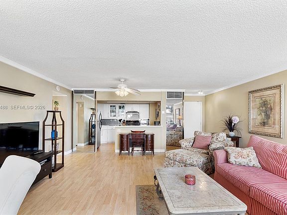 4th image of 2100 Sans Souci Blvd #B111