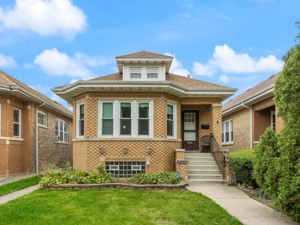 2735 N Mango Ave, Chicago, IL 60639