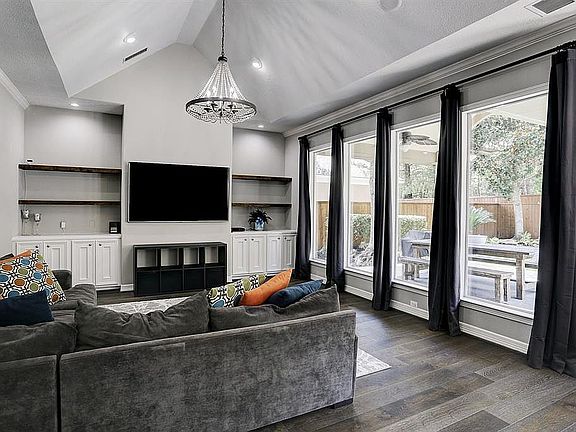 4th image of 13518 Crosslyn Ln