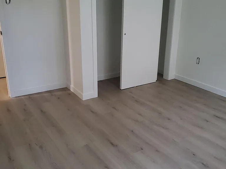 387 Edison Ave — Photo 14