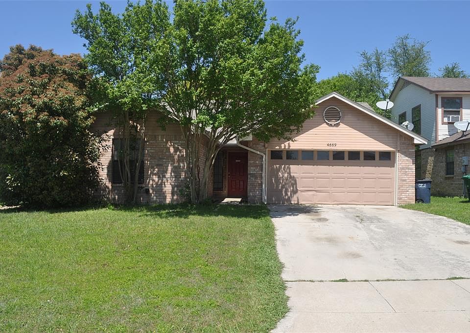 1st image of 4669 Bracken Dr