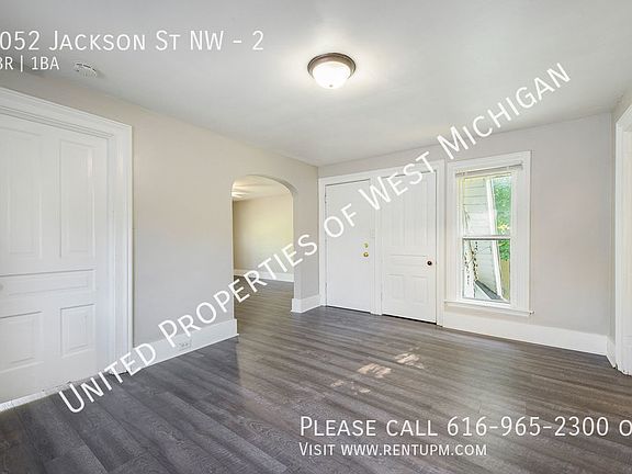 2nd image of 1052 Jackson St NW APT 2