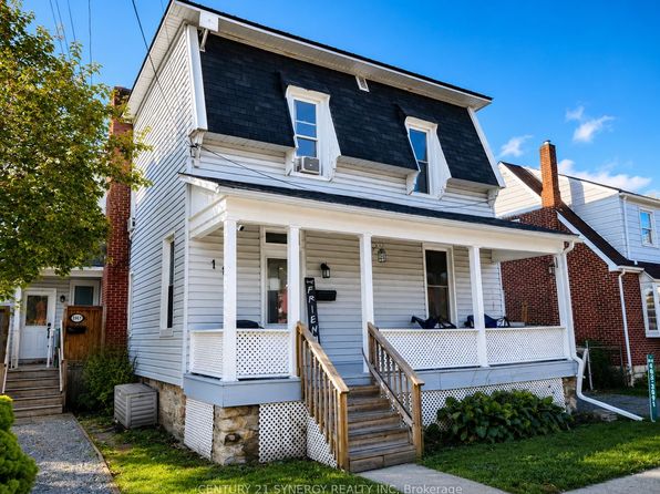 114 Main St E, Smiths Falls, ON K7A 1B2