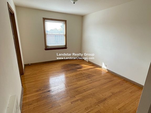 4th image of 4619 Davis St Unit W2