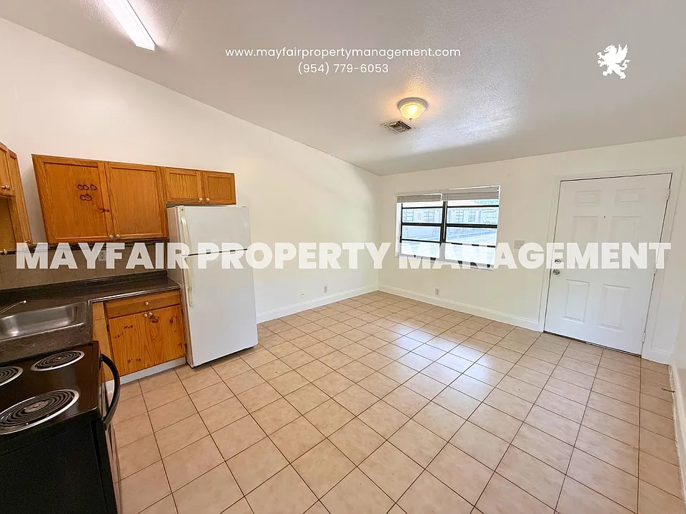 2316 Monroe St #11