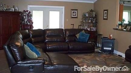 2nd image of 2505 Park Place Dr