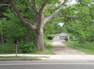 1102 W Norton Ave, Muskegon, MI 49441