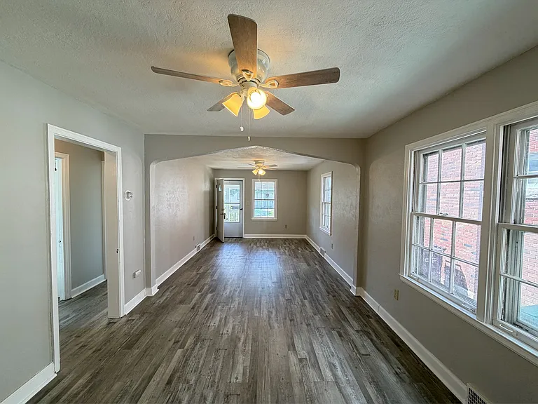 1192 Haeberle Ave — Photo 6