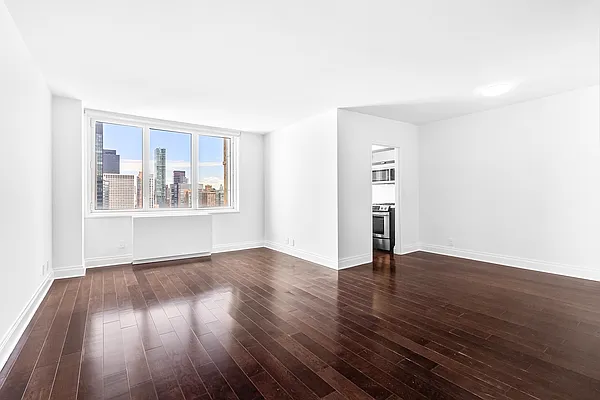 Rented by Keller Williams NYC | media 13