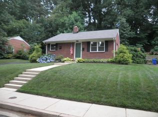 5004 10th St S, Arlington, VA 22204