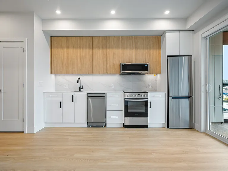 34395 Gladys Ave — Photo 11